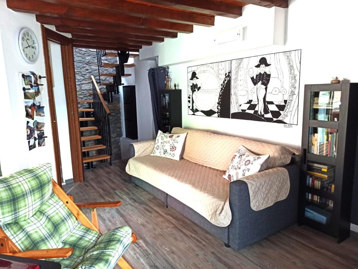 Апартаменты Maison Bellevue - Locazione Turistica Breve Аоста Экстерьер фото